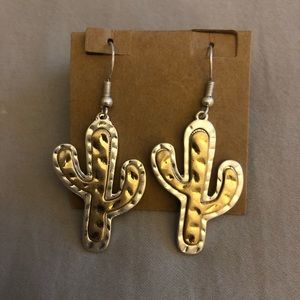Cactus 🌵 earrings